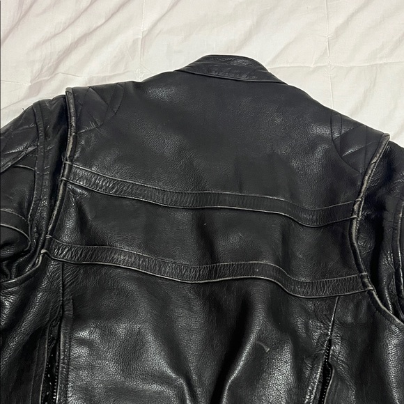 Men's Black Leather Jacket - Picture 11 of 16